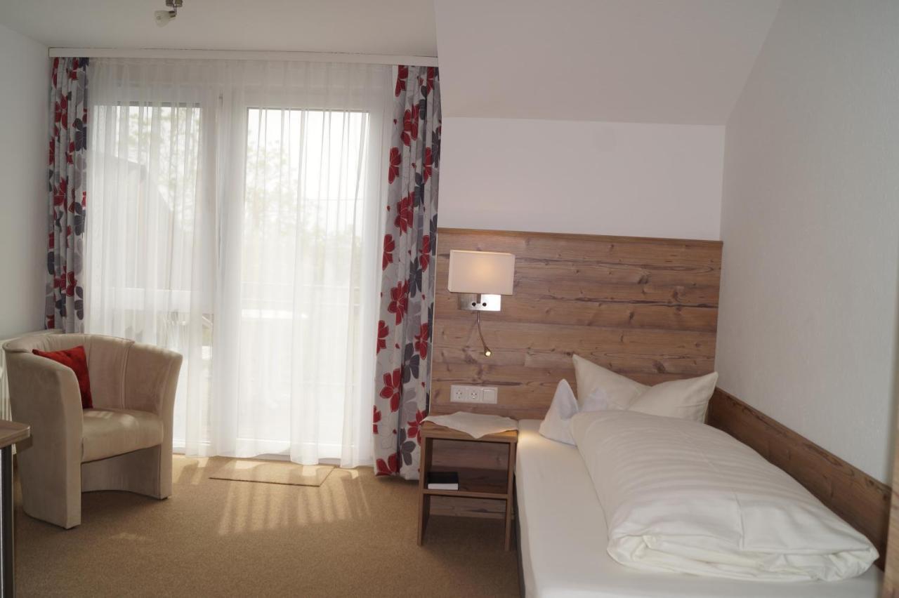 Landhotel Schellenberg Uberlingen Exterior photo
